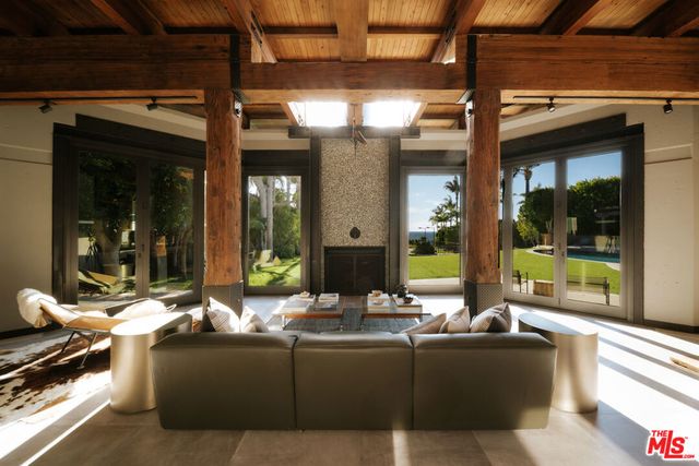 30464 Morning View Drive, Malibu, CA 90265