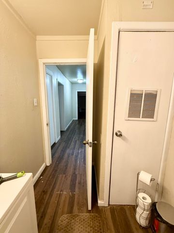 3708 Elgin Avenue, Lubbock, TX 79413