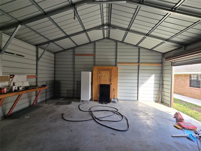 8703 Berndale Street, Houston, TX 77029