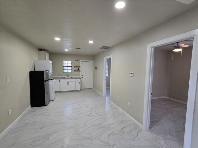 8703 Berndale Street, Houston, TX 77029