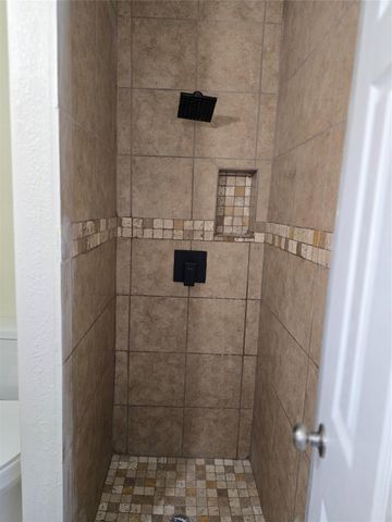 8703 Berndale Street, Houston, TX 77029