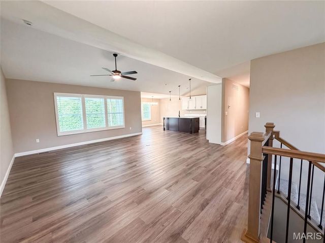 217 Emerald Way, Granite City, IL 62040
