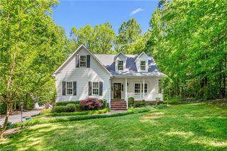 902 & 904 Raylewood Court, Greensboro, NC 27406