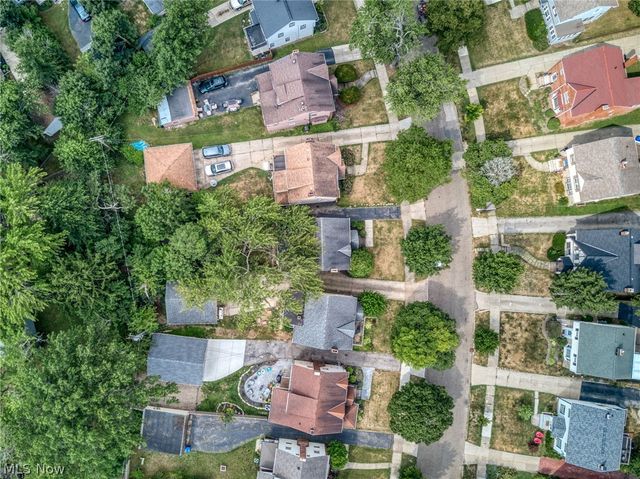 3534 Cedarbrook Road, University Heights, OH 44118