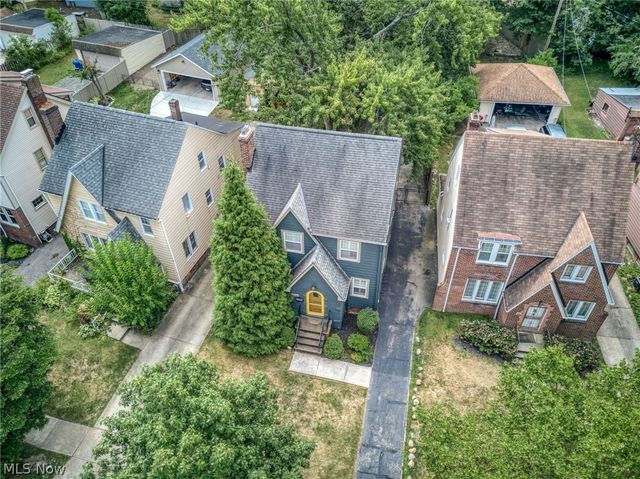 3534 Cedarbrook Road, University Heights, OH 44118
