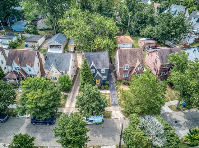 3534 Cedarbrook Road, University Heights, OH 44118