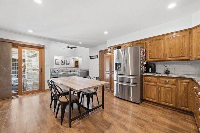 1300 E Cresthill Rd, Derby, KS 67037