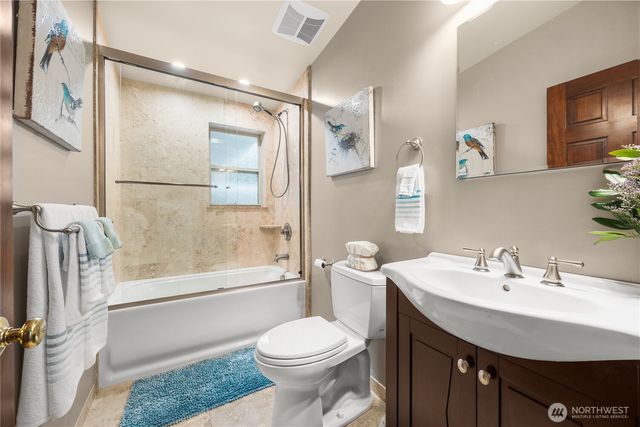 336 N 160th Street, Shoreline, WA 98133