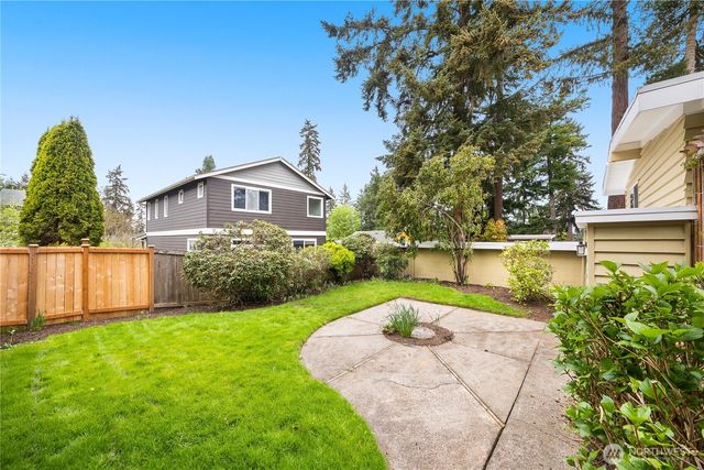 336 N 160th Street, Shoreline, WA 98133