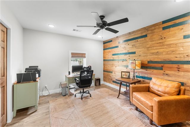453 Goose Creek Road, Farmington, AR 72730