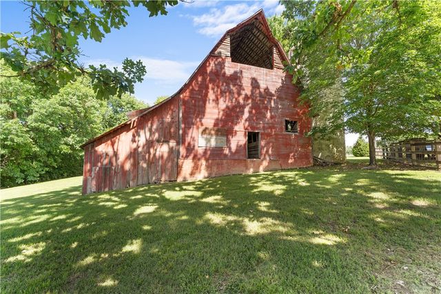 453 Goose Creek Road, Farmington, AR 72730