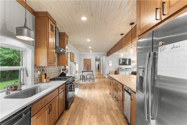 453 Goose Creek Road, Farmington, AR 72730