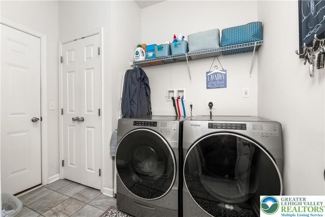 944 Swallow Tail Lane, Upper Macungie Twp, PA 18031