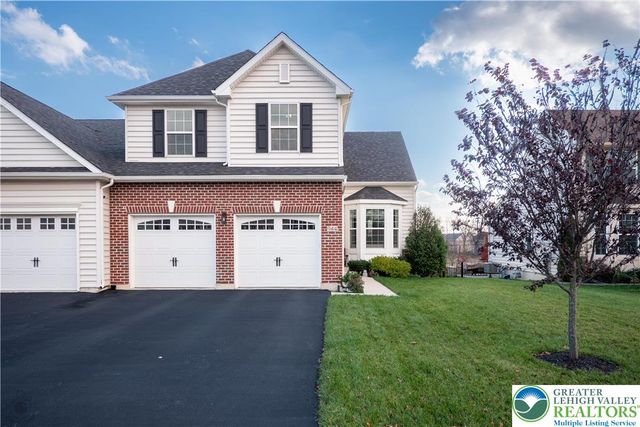 944 Swallow Tail Lane, Upper Macungie Twp, PA 18031