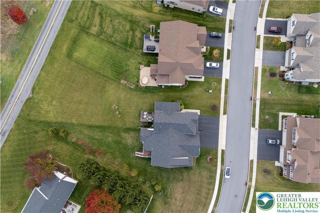 944 Swallow Tail Lane, Upper Macungie Twp, PA 18031