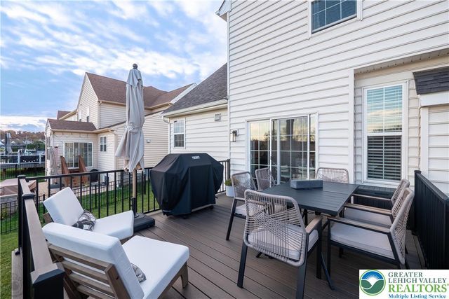 944 Swallow Tail Lane, Upper Macungie Twp, PA 18031