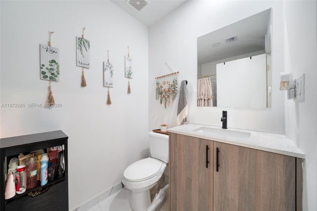 209 NW 13th Place, Florida City, FL 33034