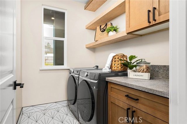 1610 Young, Paradise, CA 95969