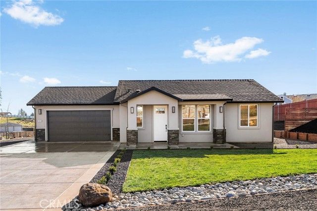 1610 Young, Paradise, CA 95969