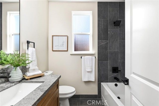 1610 Young, Paradise, CA 95969