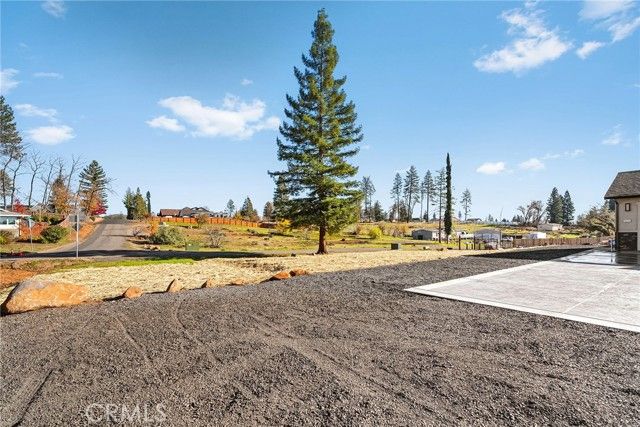 1610 Young, Paradise, CA 95969