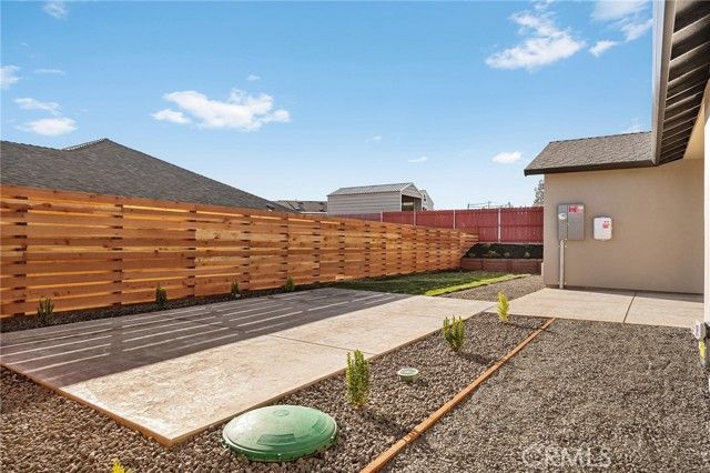 1610 Young, Paradise, CA 95969