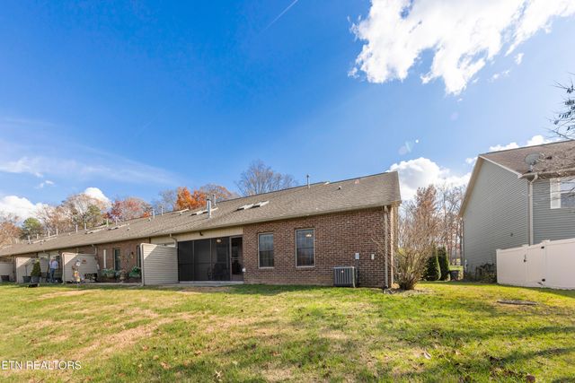 1218 Ernest McMahan Rd, Sevierville, TN 37862