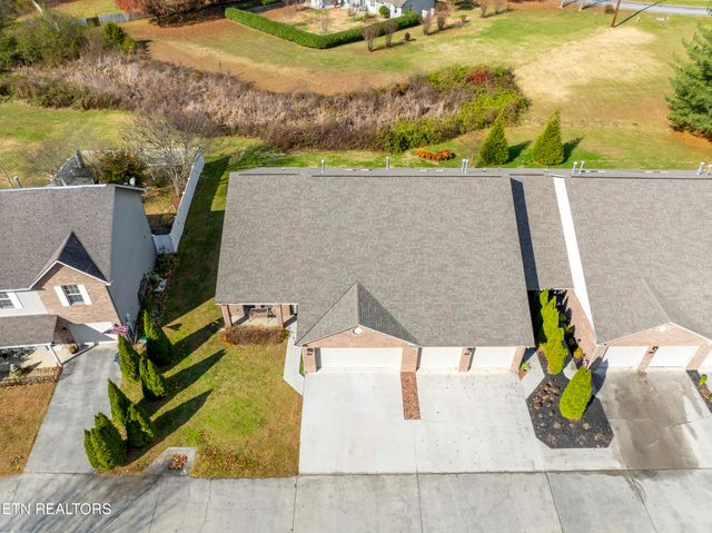 1218 Ernest McMahan Rd, Sevierville, TN 37862