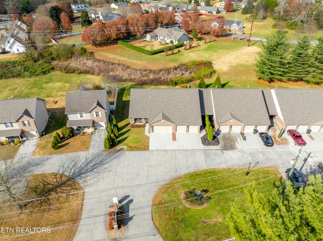 1218 Ernest McMahan Rd, Sevierville, TN 37862