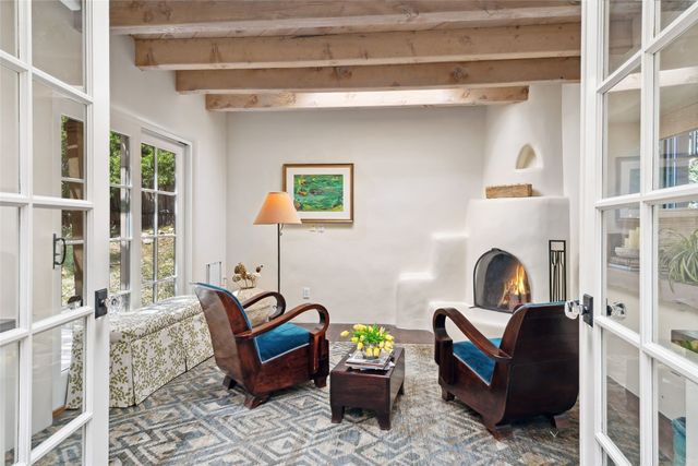 1450 Miracerros Loop S, Santa Fe, NM 87505