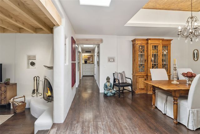 1450 Miracerros Loop S, Santa Fe, NM 87505