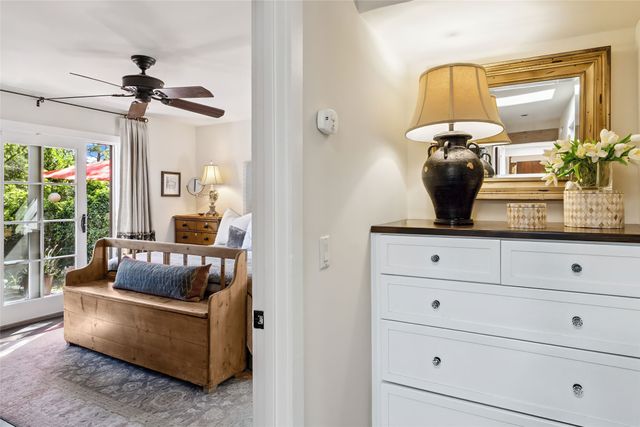 1450 Miracerros Loop S, Santa Fe, NM 87505