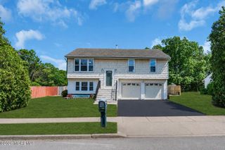 48 Lamp Post Drive, Barnegat, NJ 08005