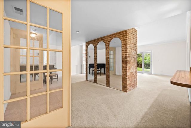 7 DEVON HILL ROAD #A4, Baltimore, MD 21210