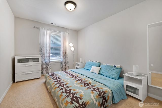 124 147th Place SE, Lynnwood, WA 98087