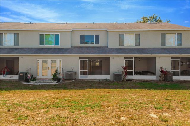 2405 LAKE WOODBERRY CIRCLE, Brandon, FL 33510