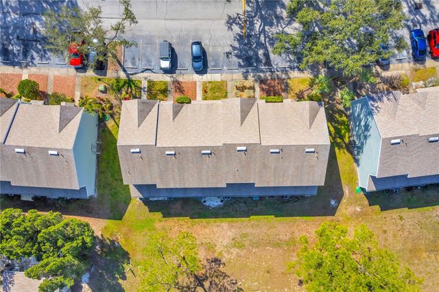 2405 LAKE WOODBERRY CIRCLE, Brandon, FL 33510