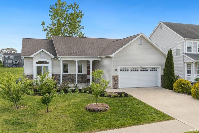 2616 Pine Cone Lane, Warsaw, IN 46582