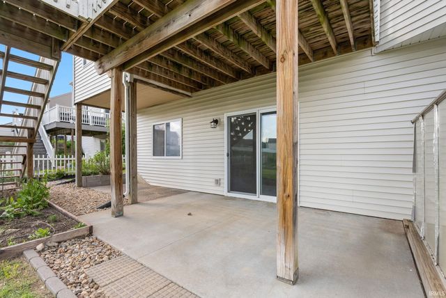 2616 Pine Cone Lane, Warsaw, IN 46582