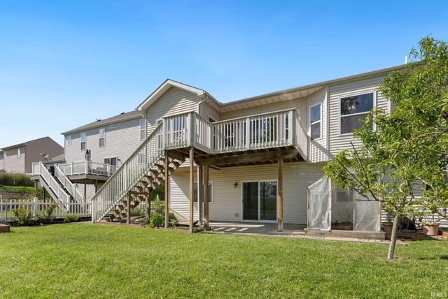2616 Pine Cone Lane, Warsaw, IN 46582