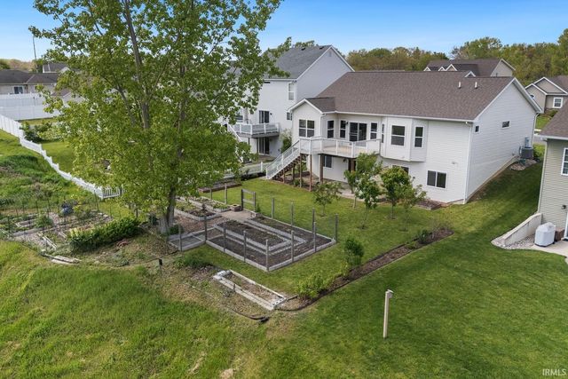 2616 Pine Cone Lane, Warsaw, IN 46582
