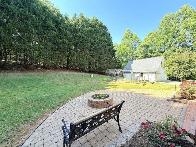 2472 Hamby Mountain Road, Wilkesboro, NC 28697