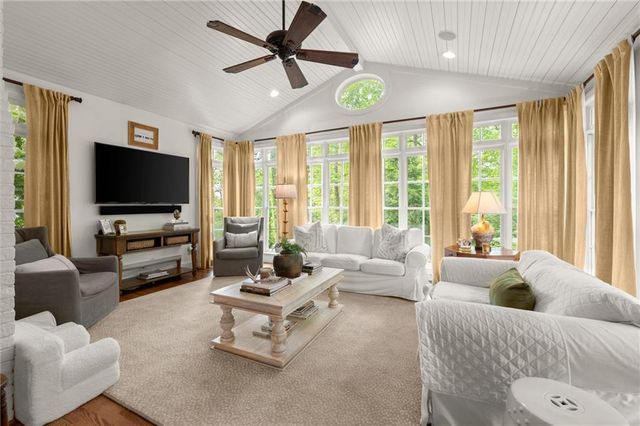 4613 Crepe Myrtle Circle SE, Marietta, GA 30067