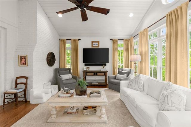 4613 Crepe Myrtle Circle SE, Marietta, GA 30067