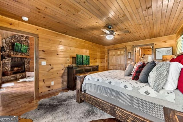 383 River Escape Drive, Ellijay, GA 30540