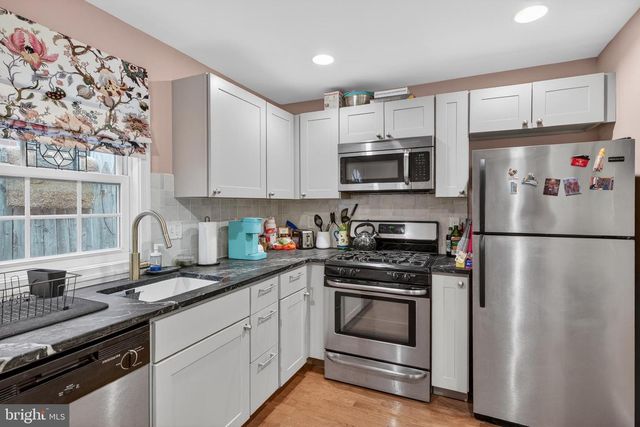 1424 S ORIANNA ST, Philadelphia, PA 19147