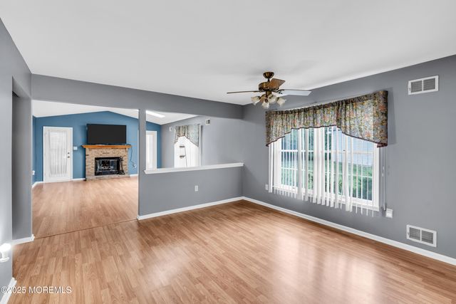 1970 Cherryvale Court, Toms River, NJ 08755