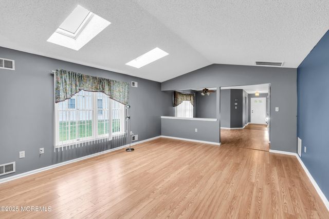 1970 Cherryvale Court, Toms River, NJ 08755