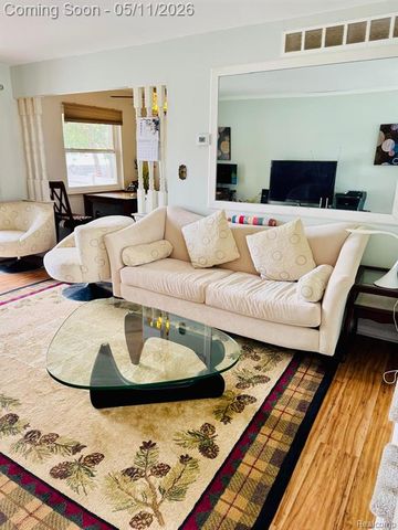 24651 Olde Orchard Street, Novi, MI 48375