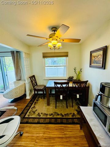 24651 Olde Orchard Street, Novi, MI 48375